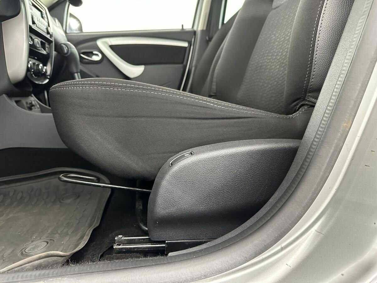 Nissan Terrano с пробегом — 2015 год. Фото: #9