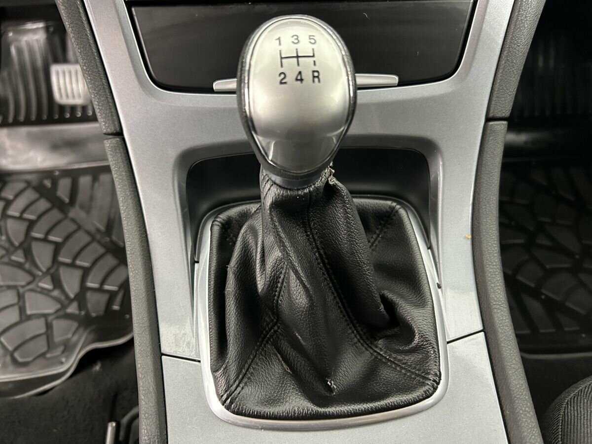 Ford Mondeo с пробегом — 2012 год. Фото: #12