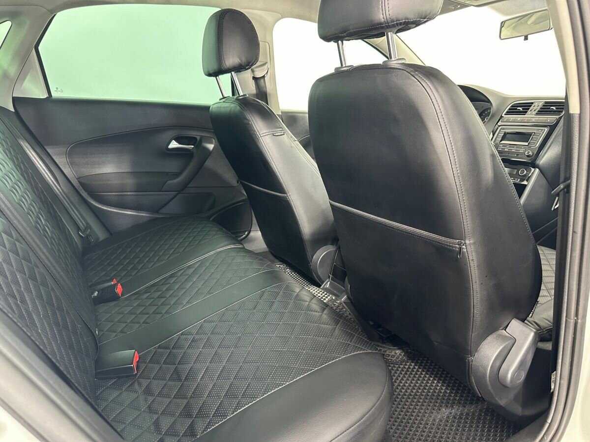 Volkswagen Polo с пробегом — 2018 год. Фото: #15