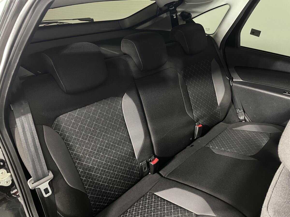 Lada (ВАЗ) Granta с пробегом — 2019 год. Фото: #14