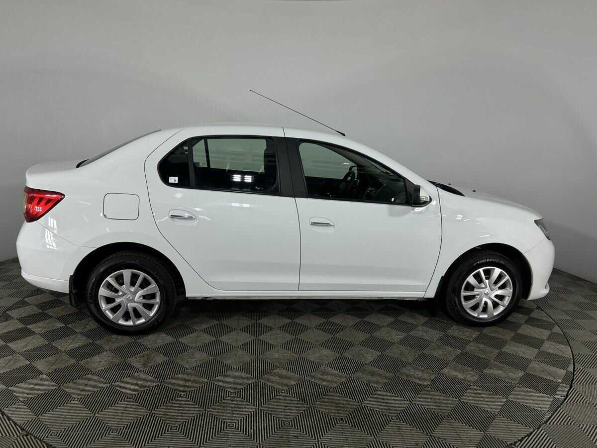 Renault Logan с пробегом — 2016 год. Фото: #3