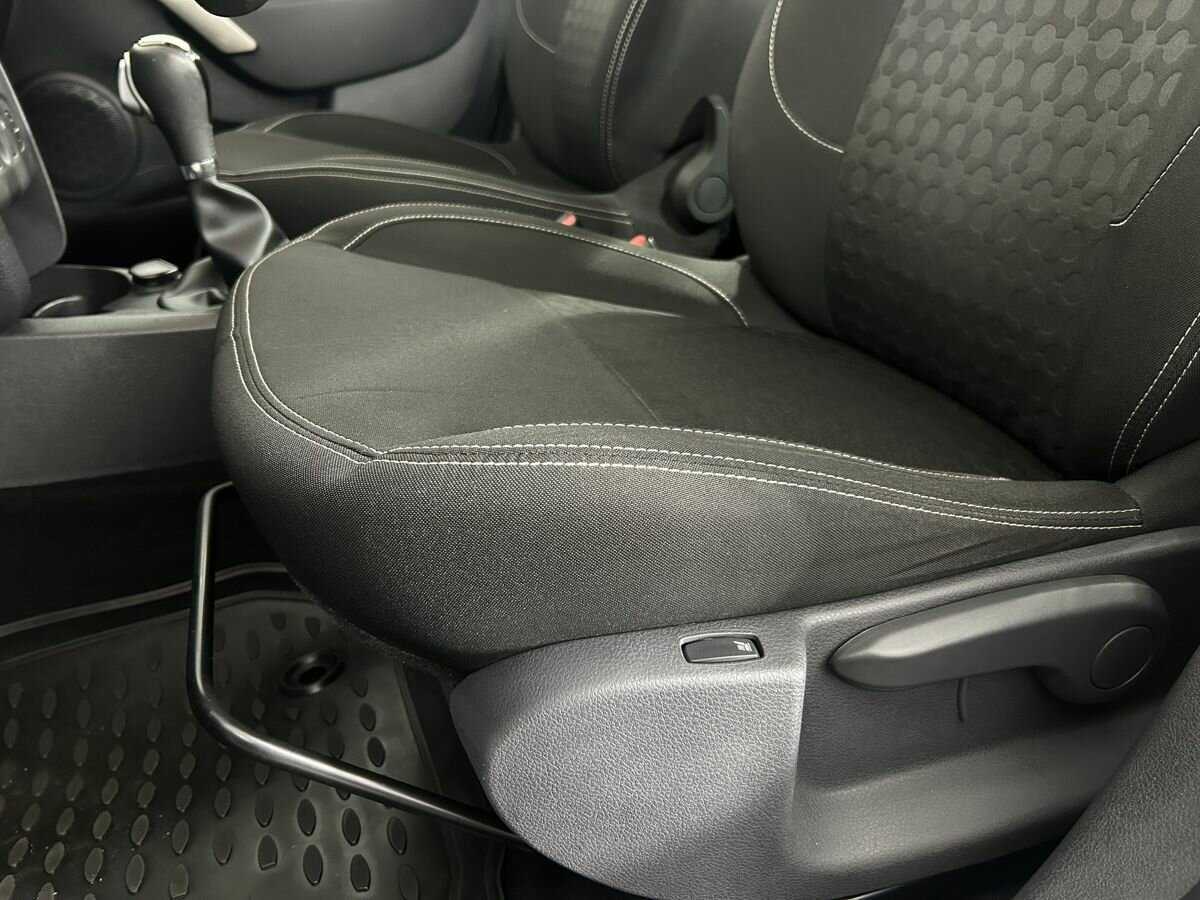 Renault Logan с пробегом — 2016 год. Фото: #9