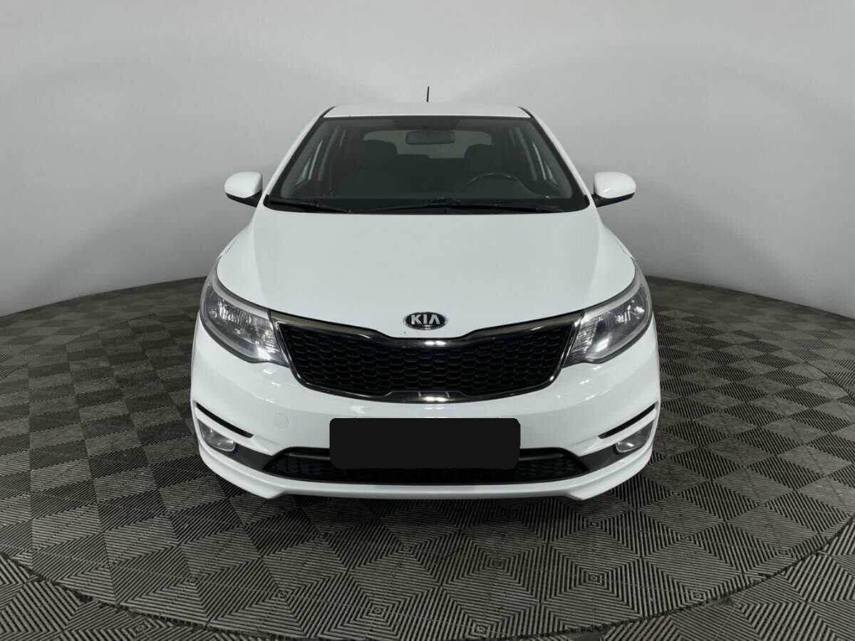 Kia Rio с пробегом — 2017 год. Фото: #1
