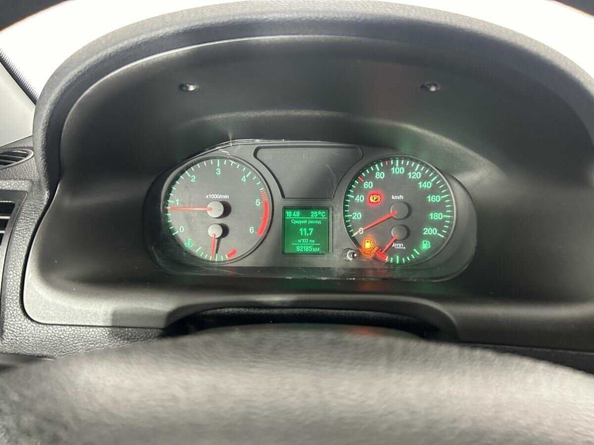 УАЗ Patriot с пробегом — 2016 год. Фото: #10