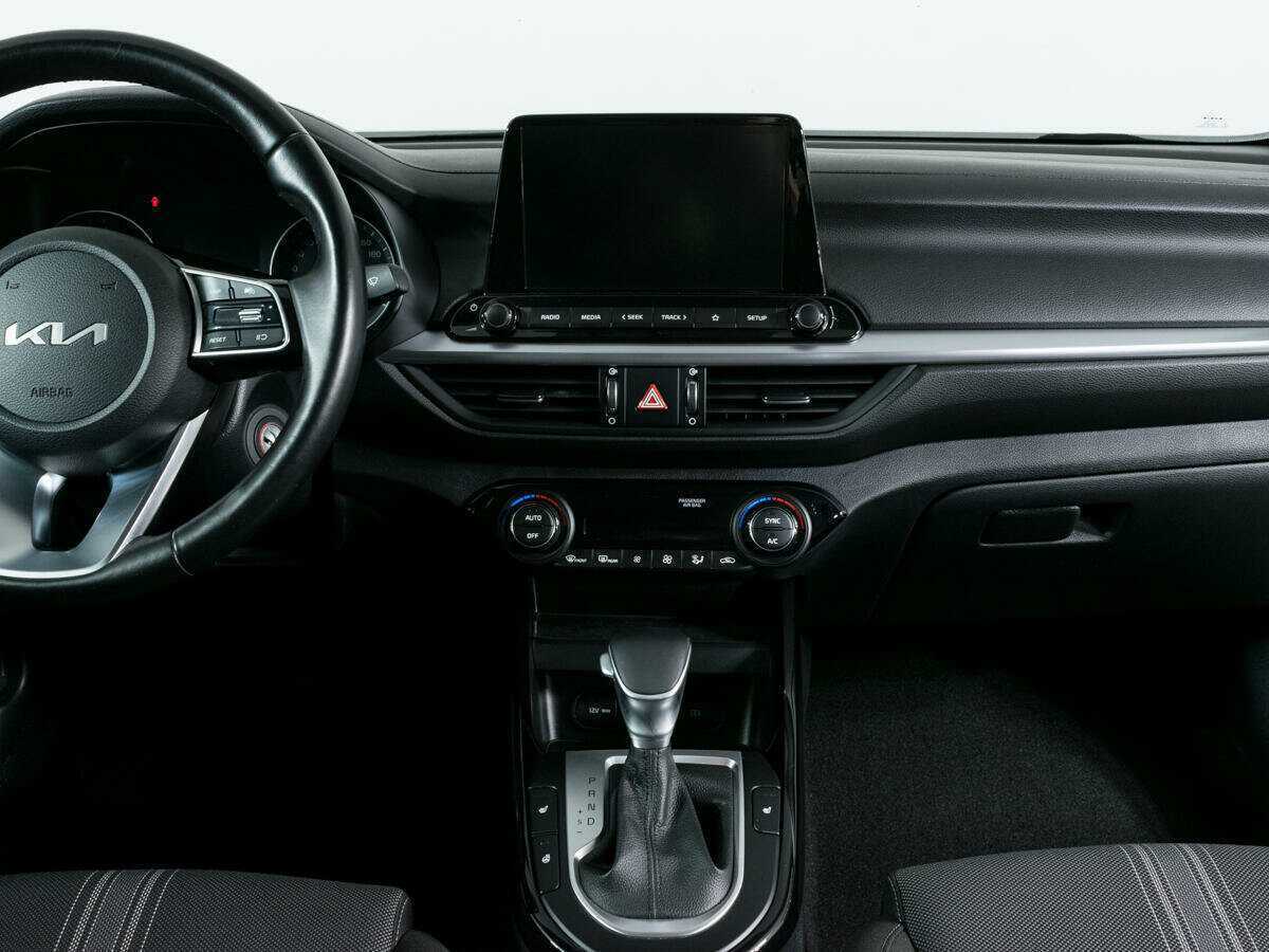 Kia Cerato с пробегом — 2022 год. Фото: #9