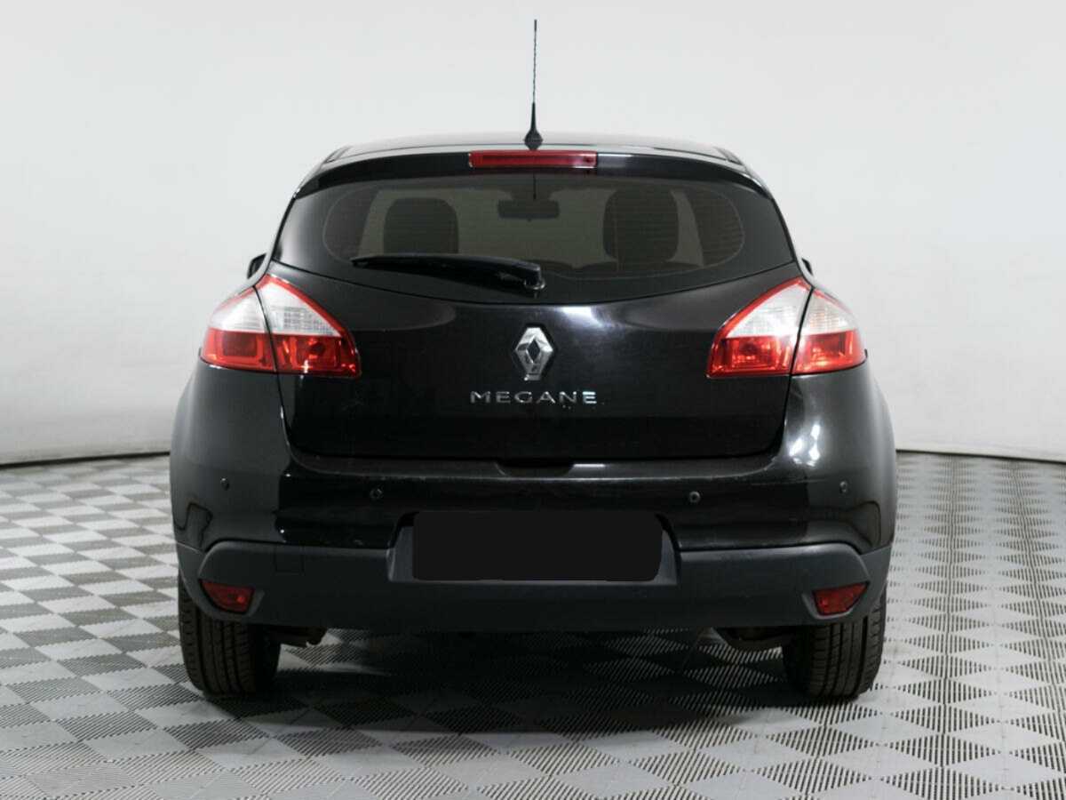 Renault Megane с пробегом — 2012 год. Фото: #5