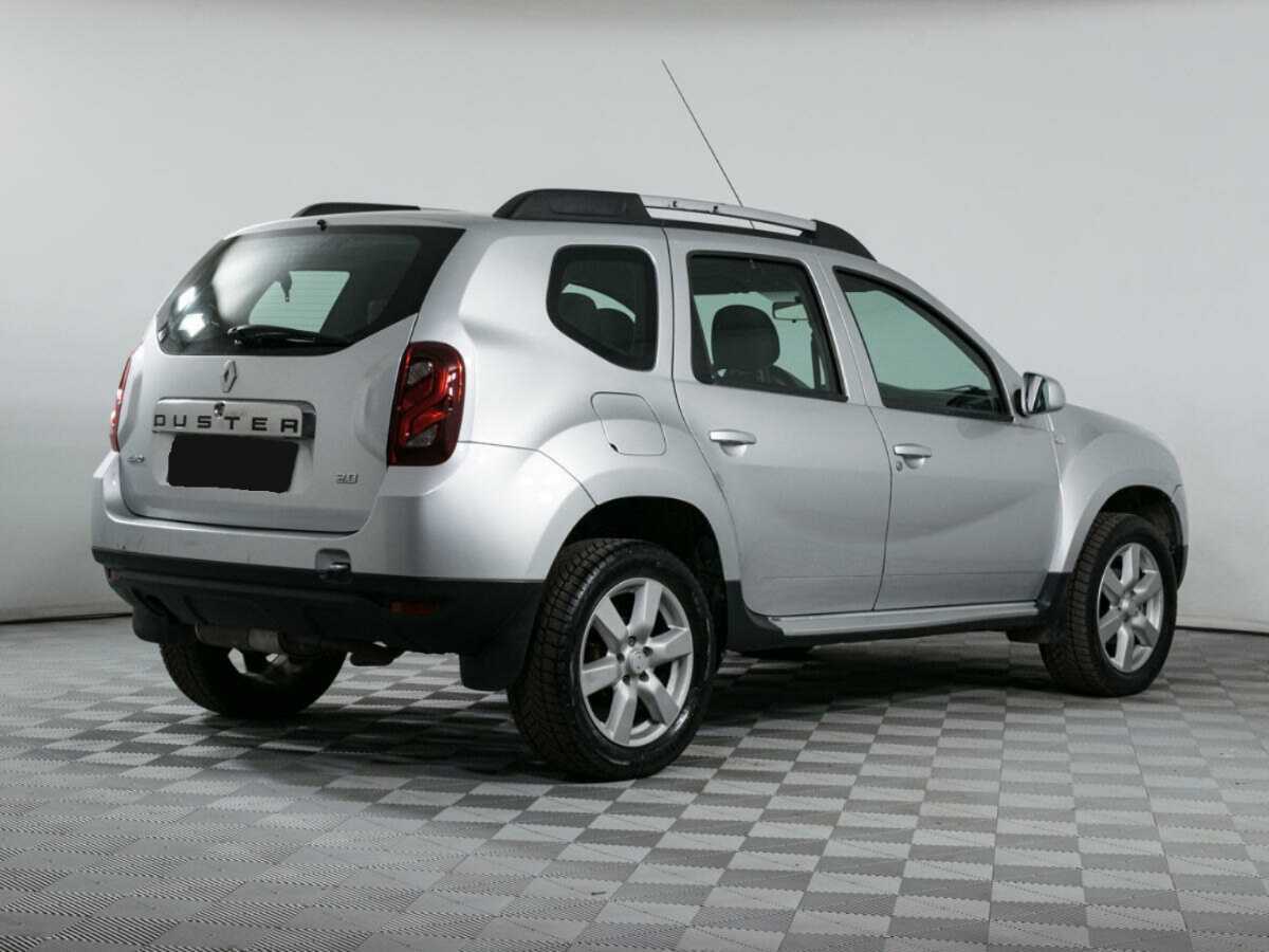 Renault Duster с пробегом — 2014 год. Фото: #4