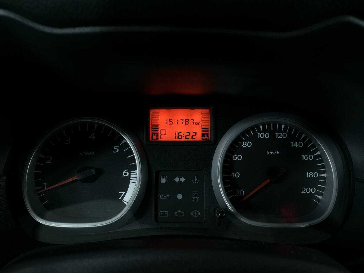 Renault Duster с пробегом — 2014 год. Фото: #11