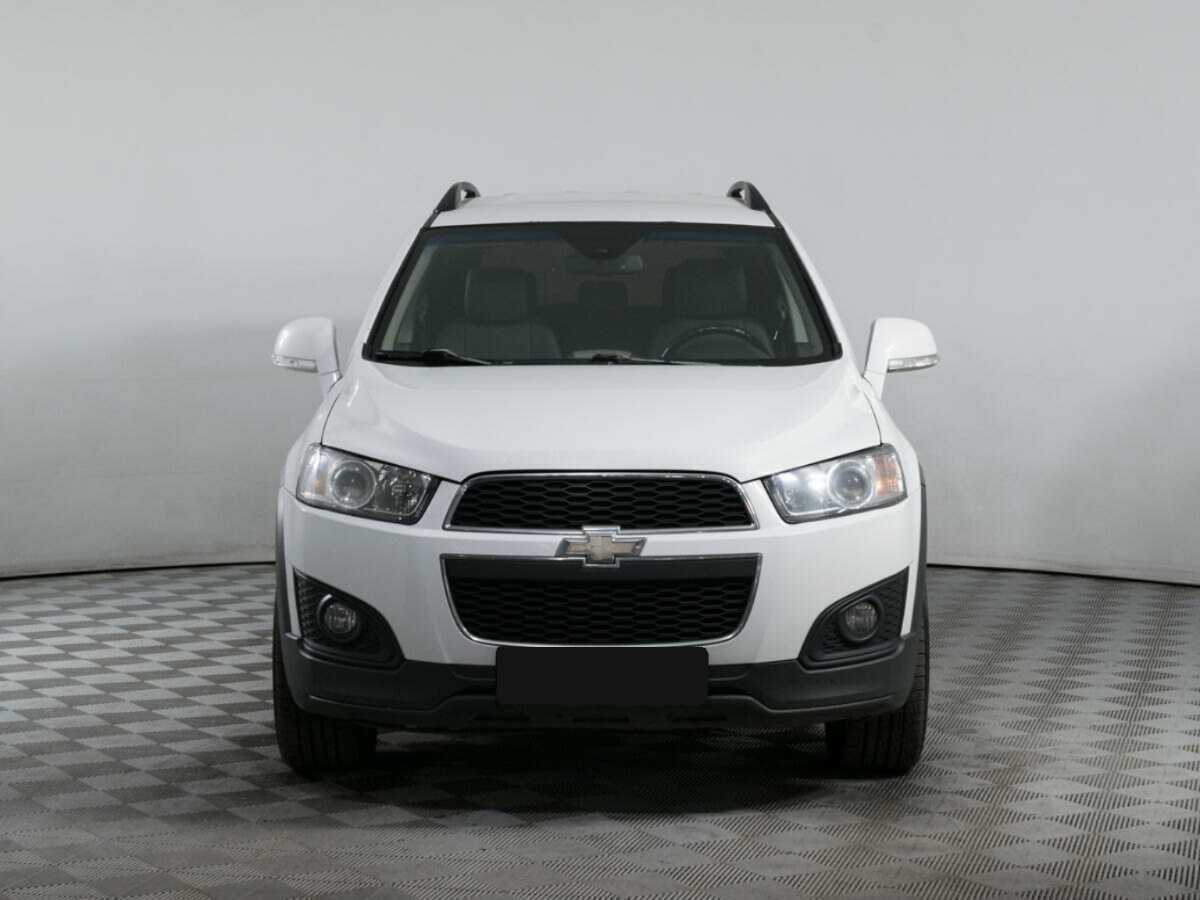 Chevrolet Captiva с пробегом — 2014 год. Фото: #1