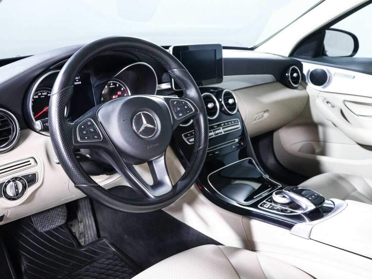 Mercedes-Benz C-Класс с пробегом — 2015 год. Фото: #13