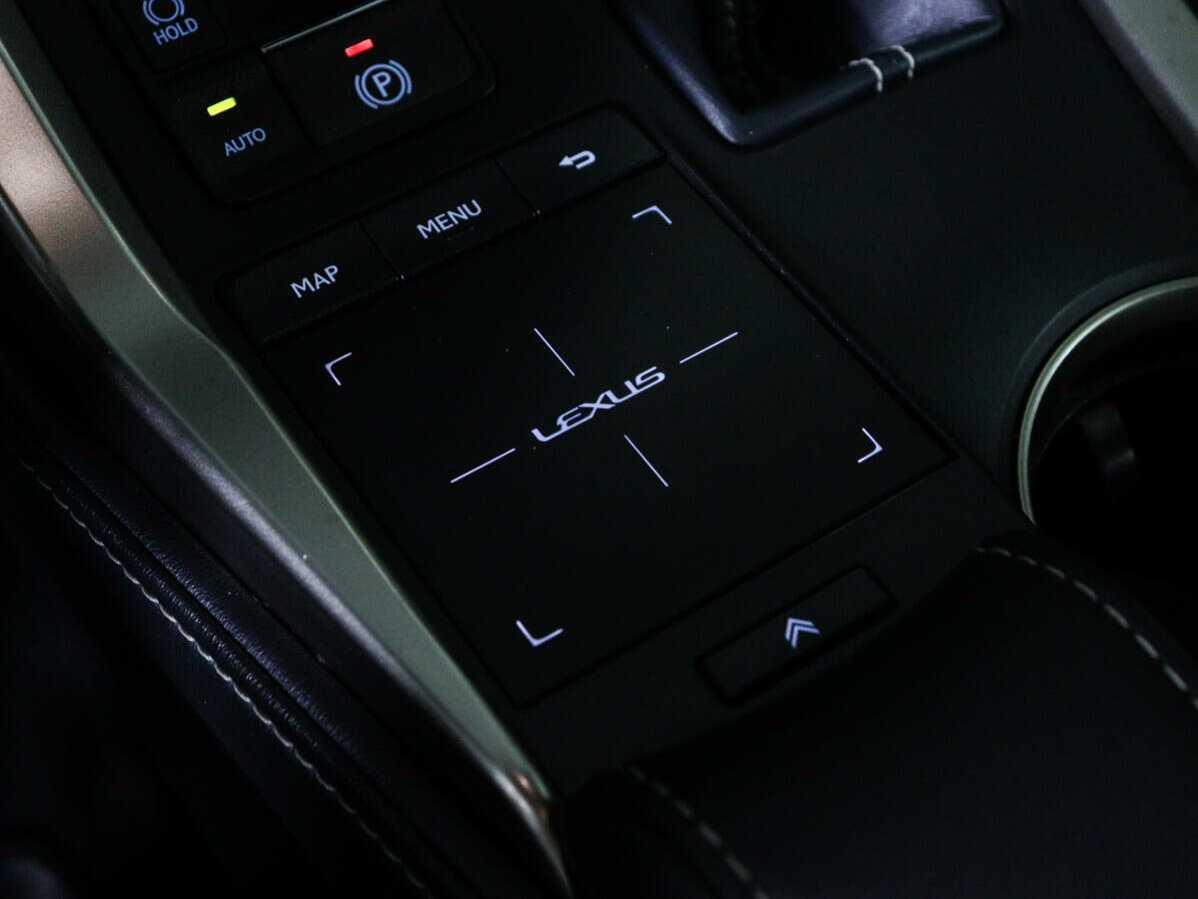 Lexus NX с пробегом — 2018 год. Фото: #20