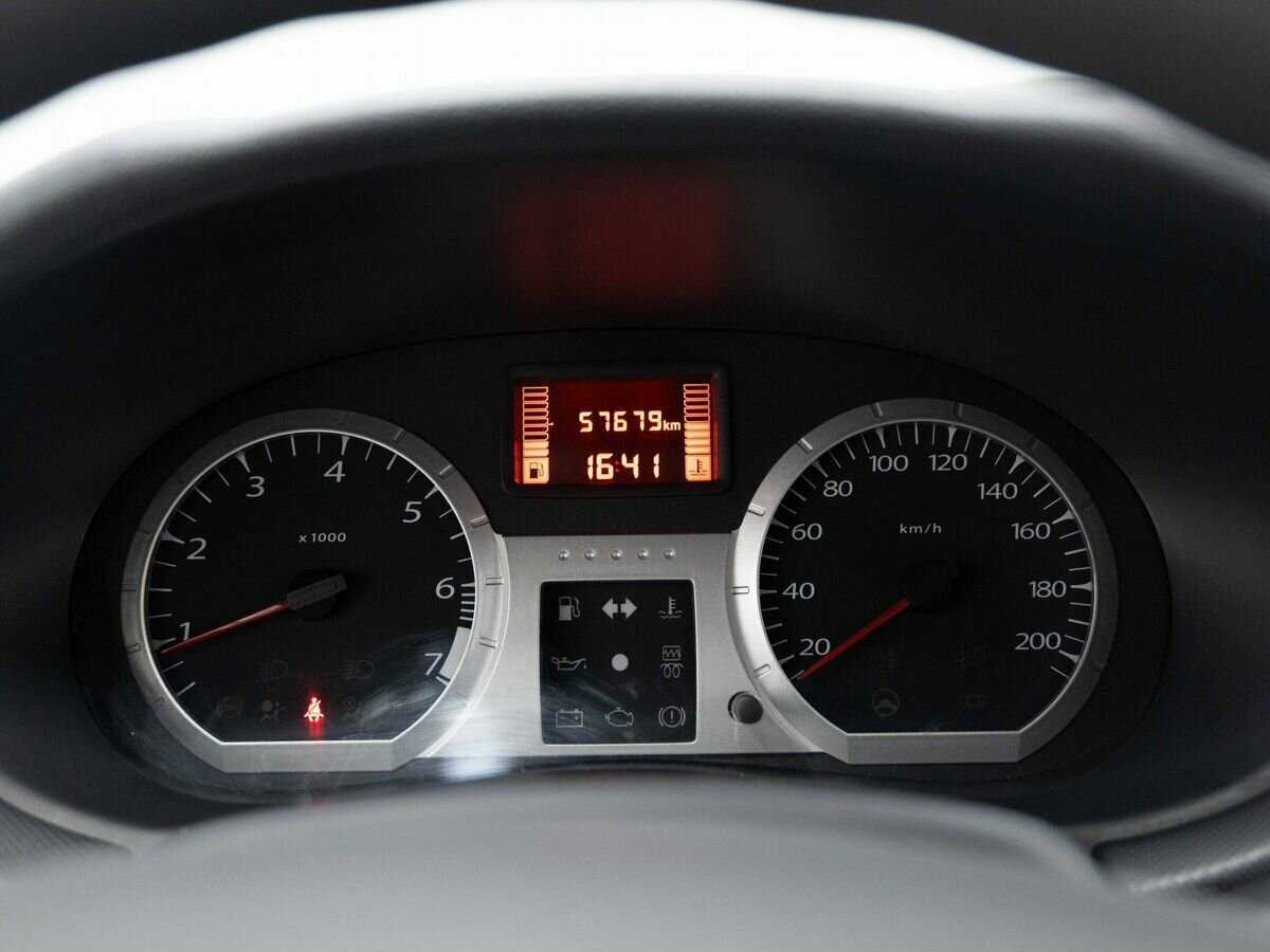 Lada (ВАЗ) Largus с пробегом — 2020 год. Фото: #16