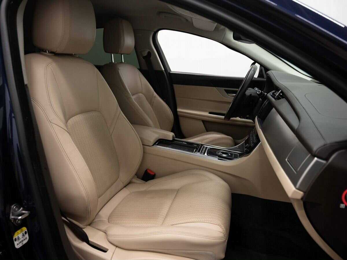 Jaguar XF с пробегом — 2017 год. Фото: #13