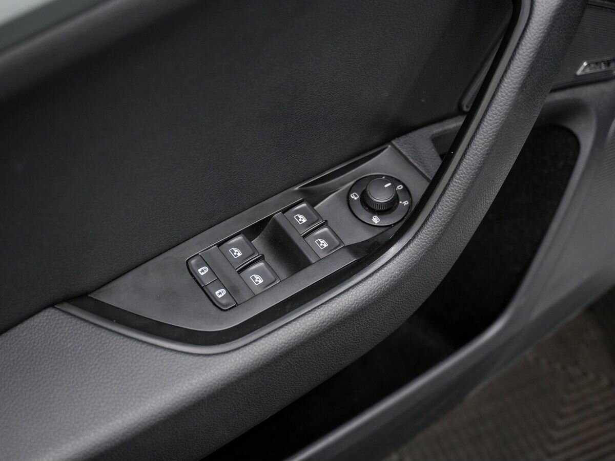 Skoda Superb с пробегом — 2018 год. Фото: #15