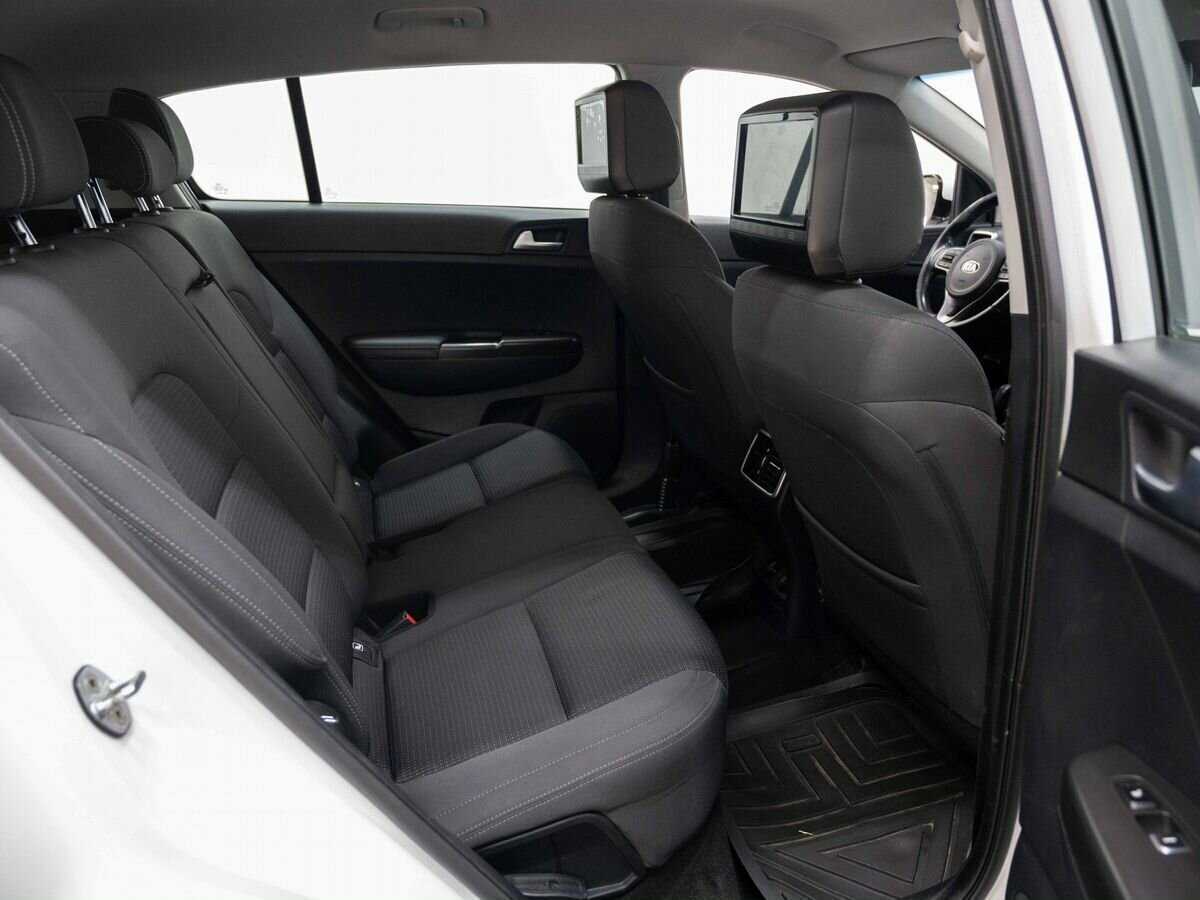 Kia Sportage с пробегом — 2016 год. Фото: #9