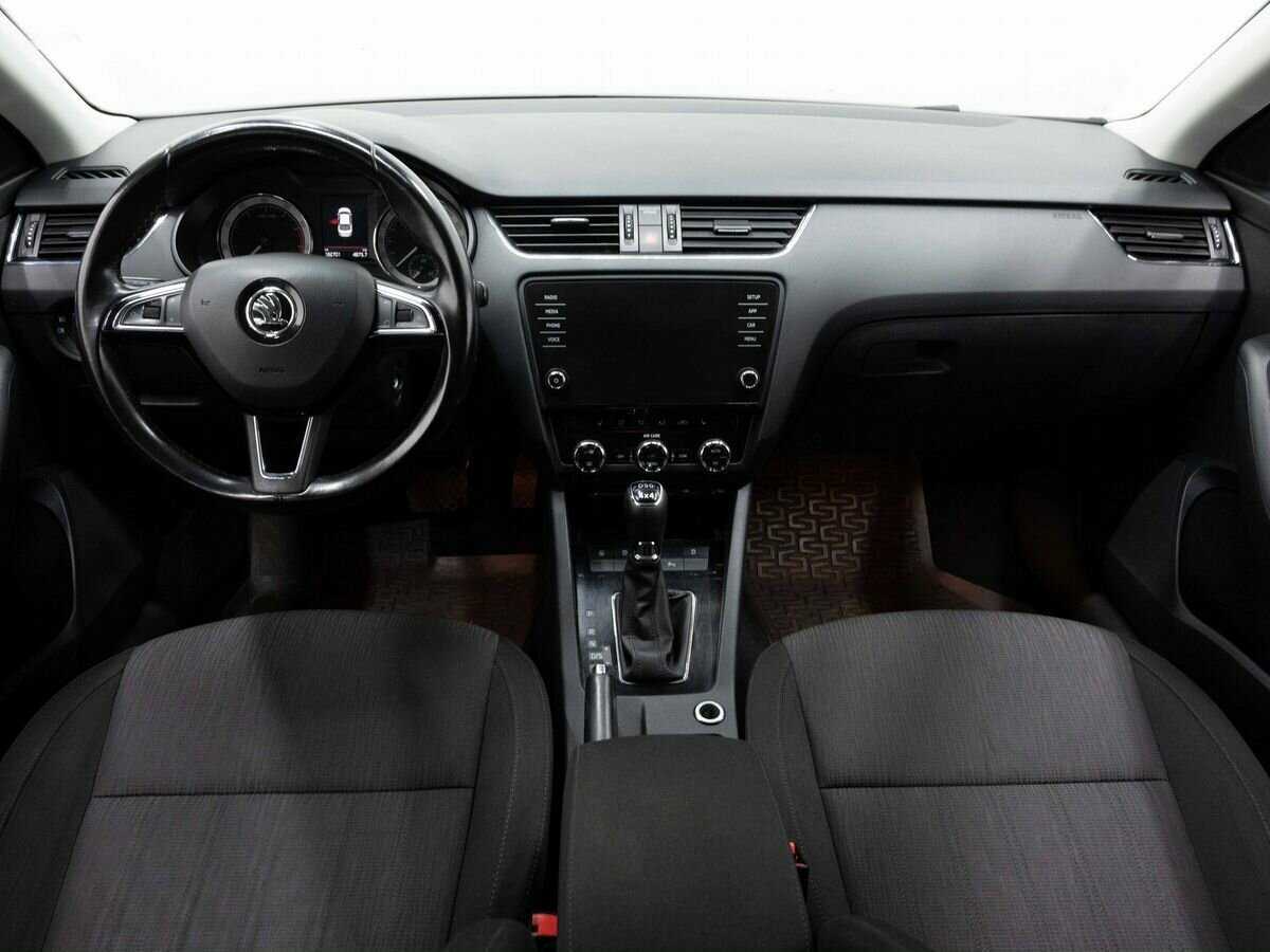 Skoda Octavia с пробегом — 2017 год. Фото: #12