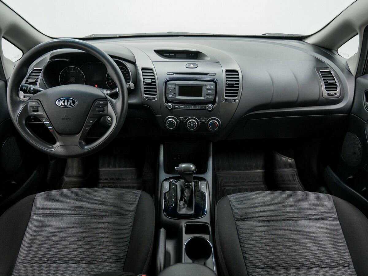 Kia Cerato с пробегом — 2018 год. Фото: #9