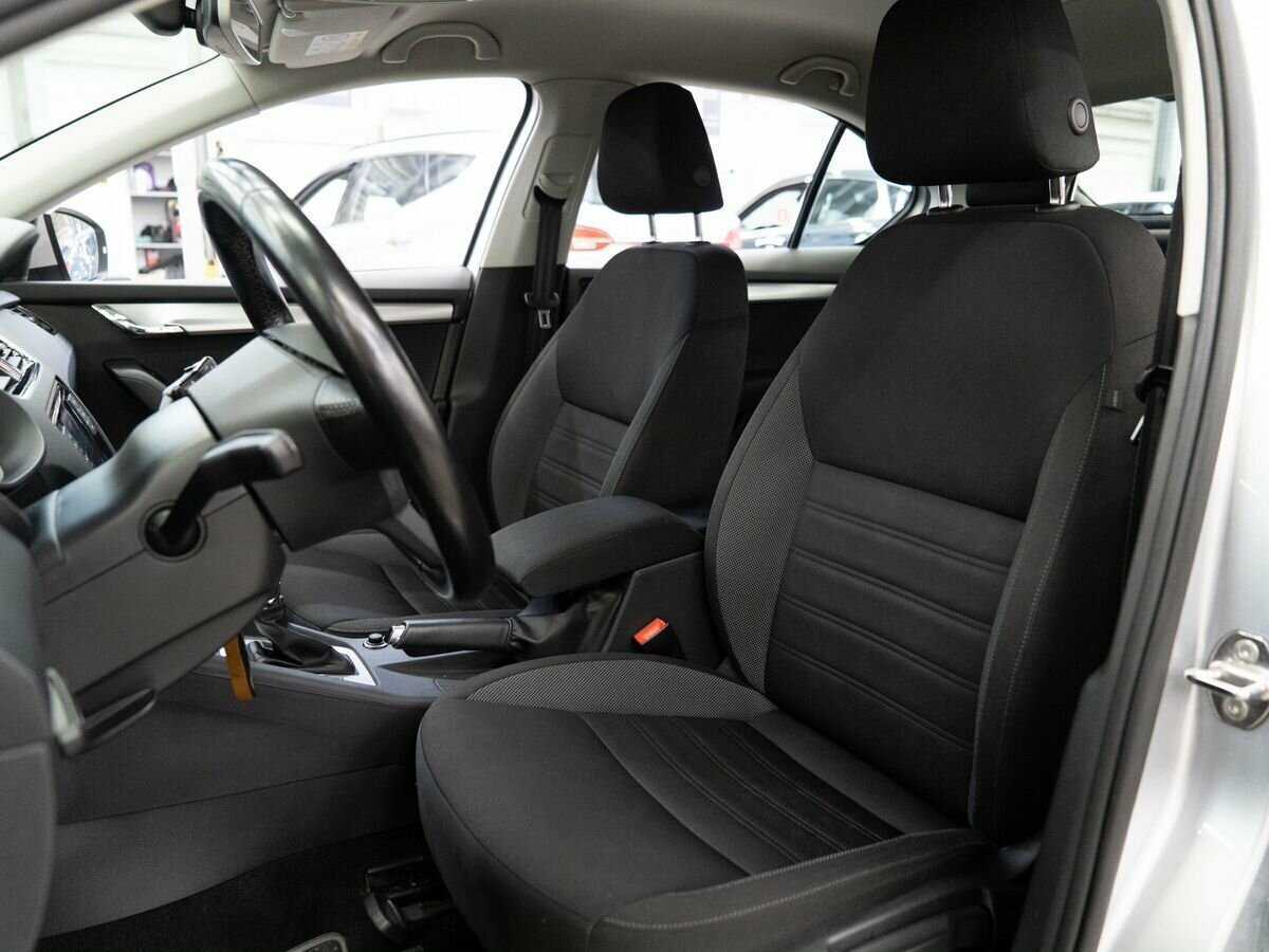 Skoda Octavia с пробегом — 2017 год. Фото: #5