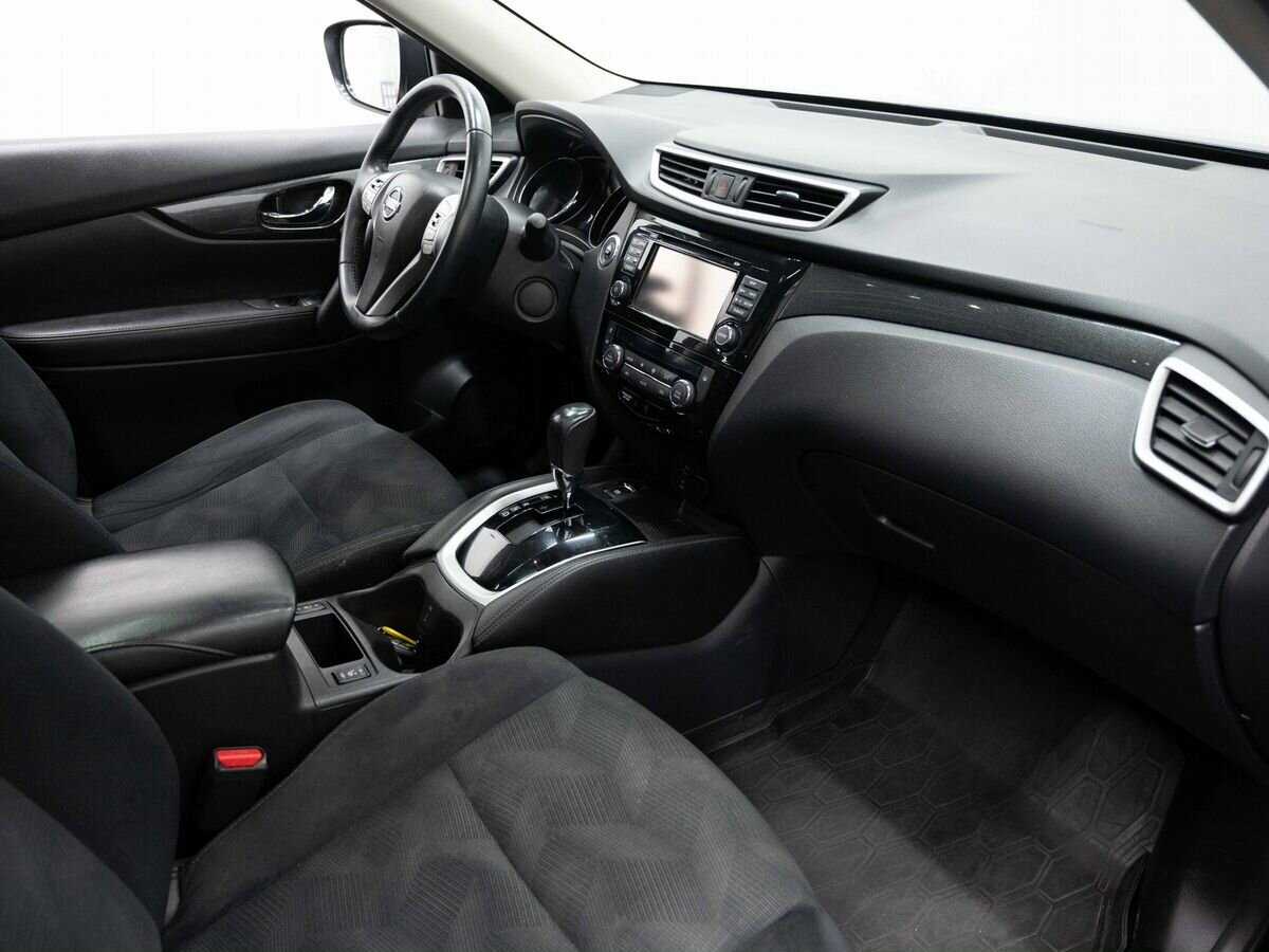Nissan X-Trail с пробегом — 2017 год. Фото: #10