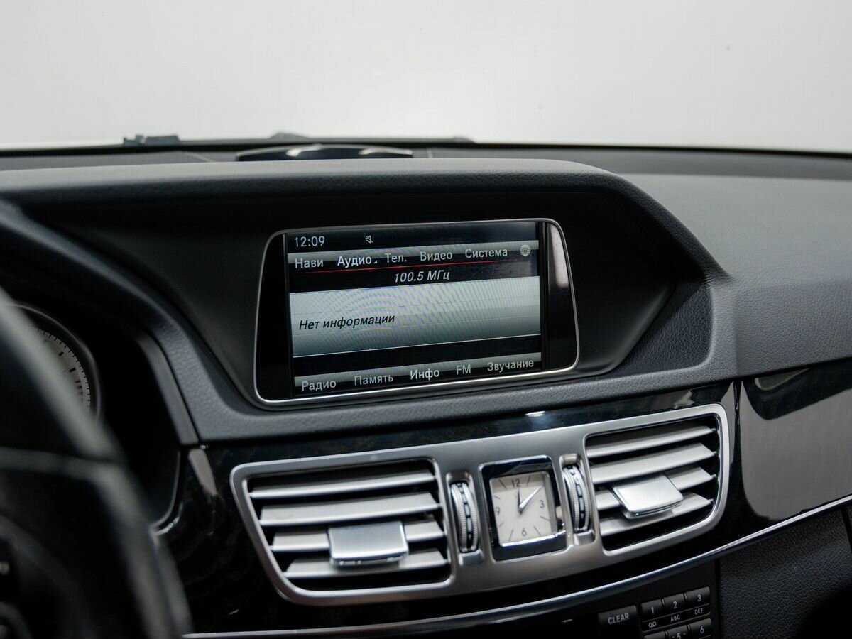 Mercedes-Benz E-Класс с пробегом — 2013 год. Фото: #19