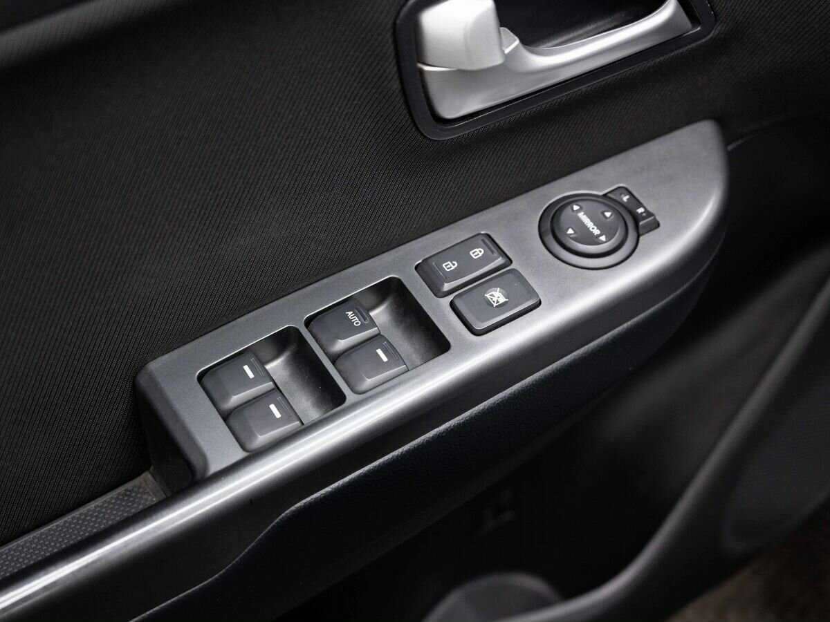 Kia Rio с пробегом — 2014 год. Фото: #15