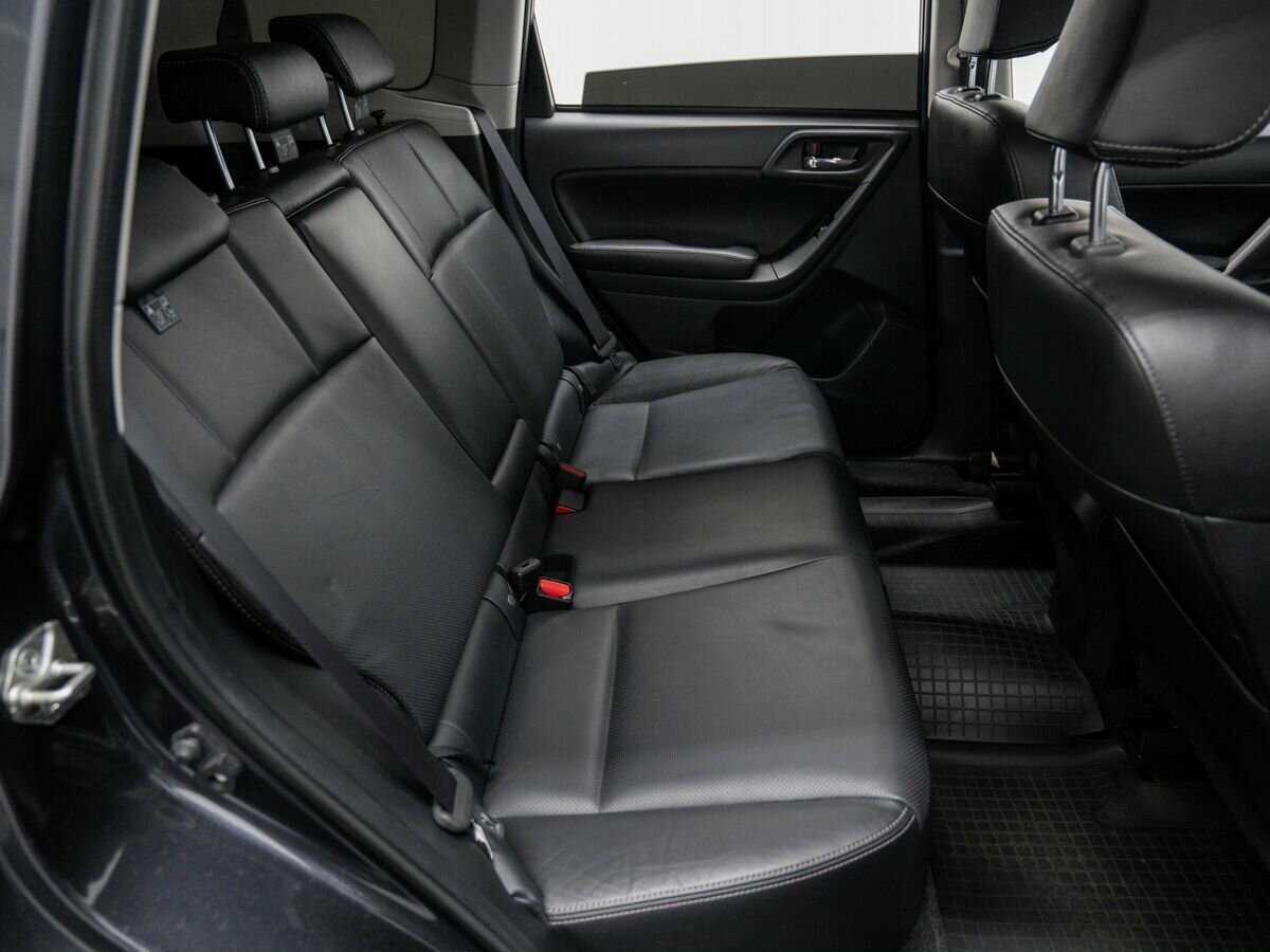 Subaru Forester с пробегом — 2015 год. Фото: #8