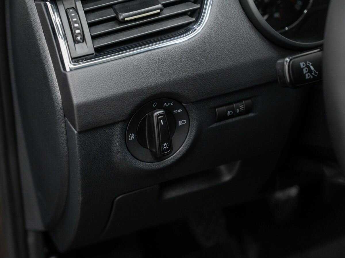 Skoda Octavia с пробегом — 2013 год. Фото: #15