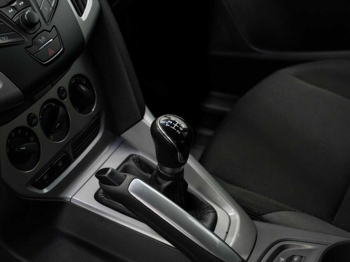 Ford Focus с пробегом — 2012 год. Фото: #16