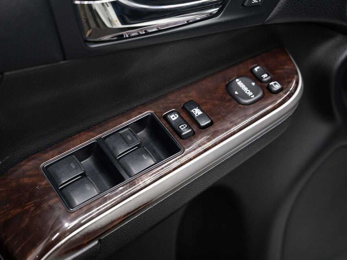 Toyota Camry с пробегом — 2014 год. Фото: #18