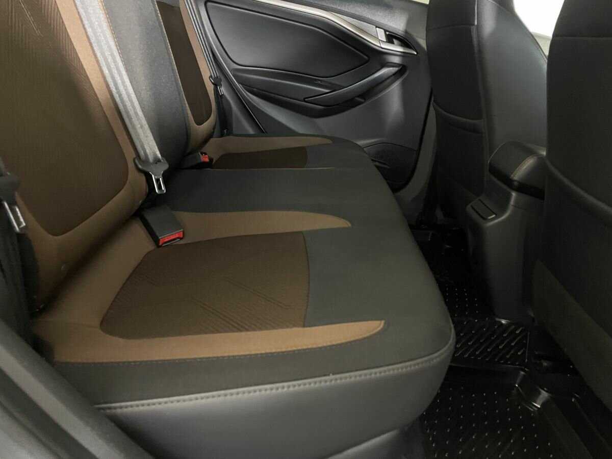 Lada (ВАЗ) Vesta с пробегом — 2018 год. Фото: #15