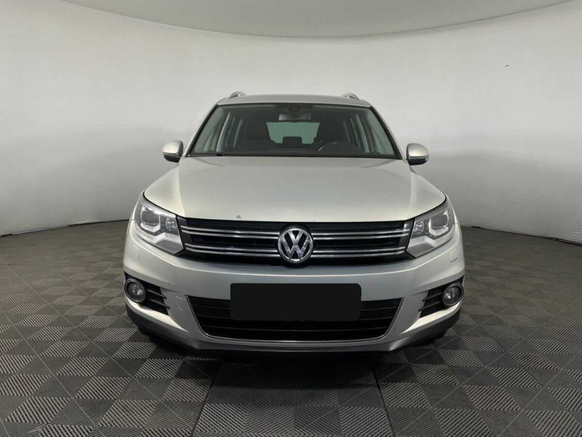 Volkswagen Tiguan с пробегом — 2012 год. Фото: #1