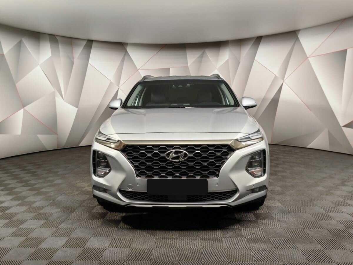 Hyundai Santa Fe с пробегом — 2019 год. Фото: #6