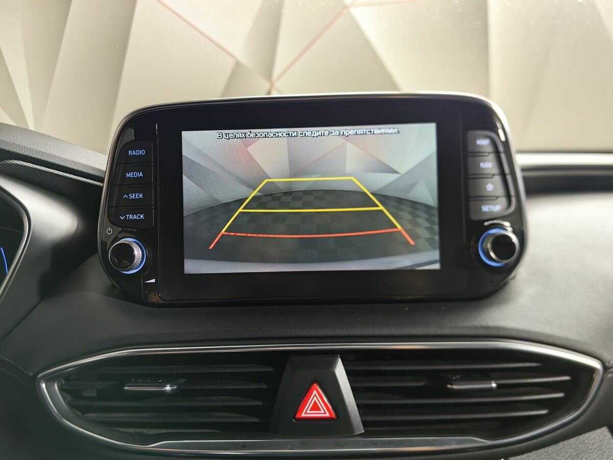 Hyundai Santa Fe с пробегом — 2019 год. Фото: #16