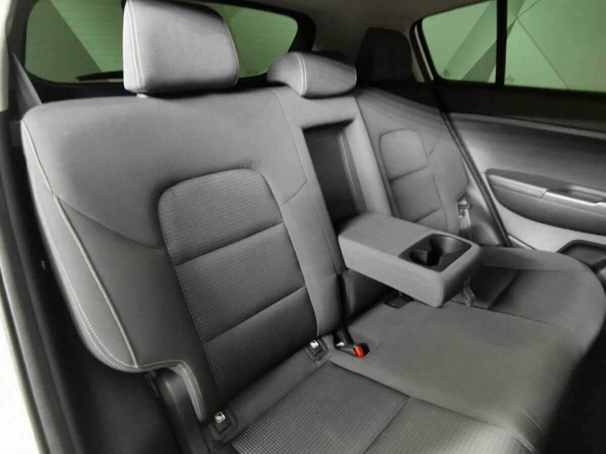 Kia Sportage с пробегом — 2017 год. Фото: #12