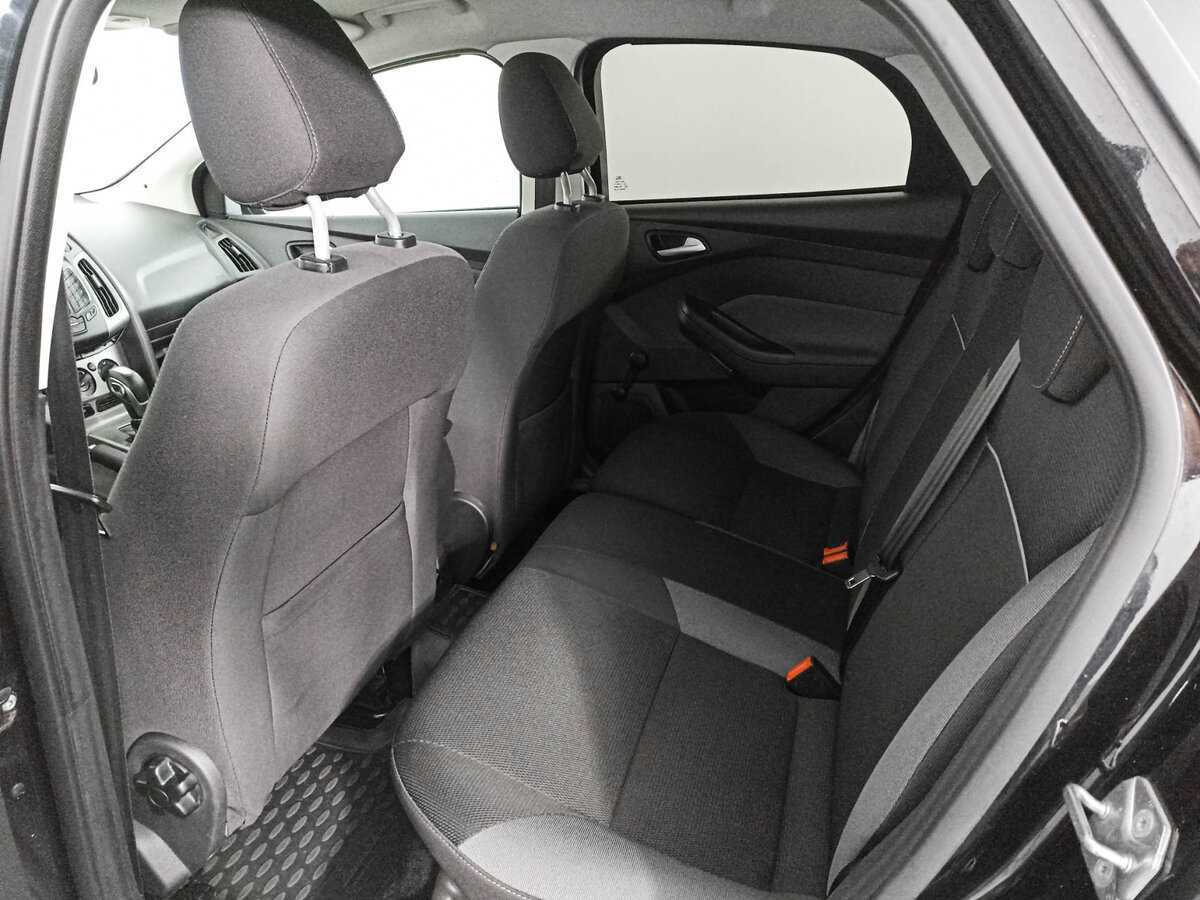 Ford Focus с пробегом — 2014 год. Фото: #9