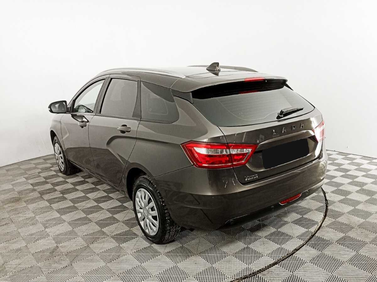 Lada (ВАЗ) Vesta с пробегом — 2021 год. Фото: #6