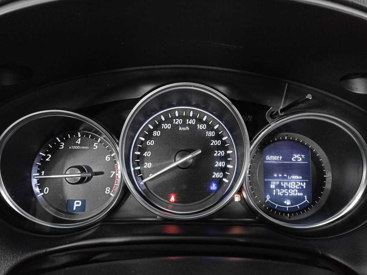 Mazda CX-5 с пробегом — 2015 год. Фото: #10