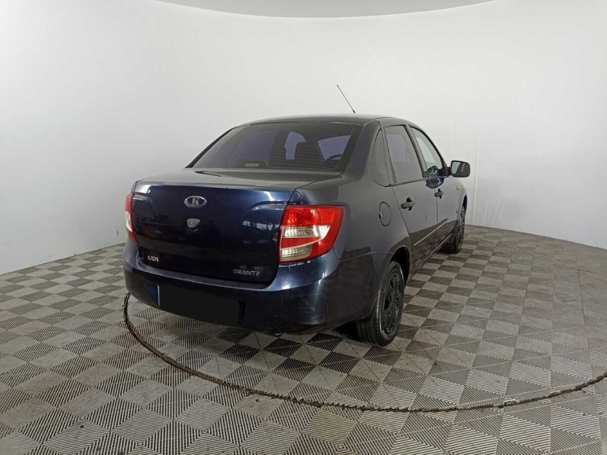 Lada (ВАЗ) Granta с пробегом — 2013 год. Фото: #4