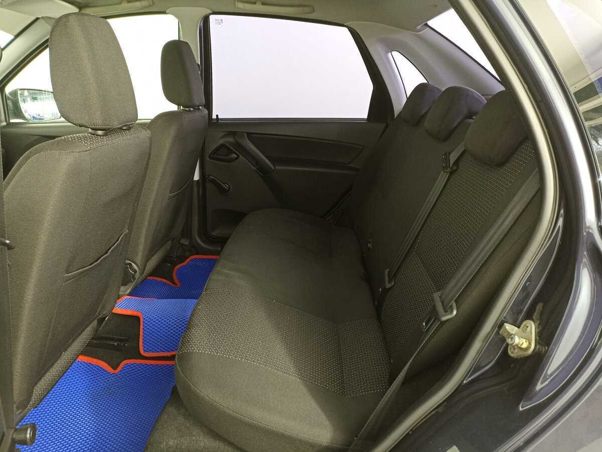 Lada (ВАЗ) Granta с пробегом — 2013 год. Фото: #9