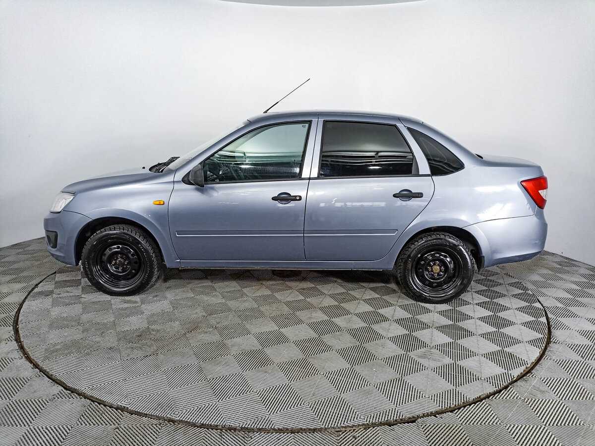 Lada (ВАЗ) Granta с пробегом — 2015 год. Фото: #7