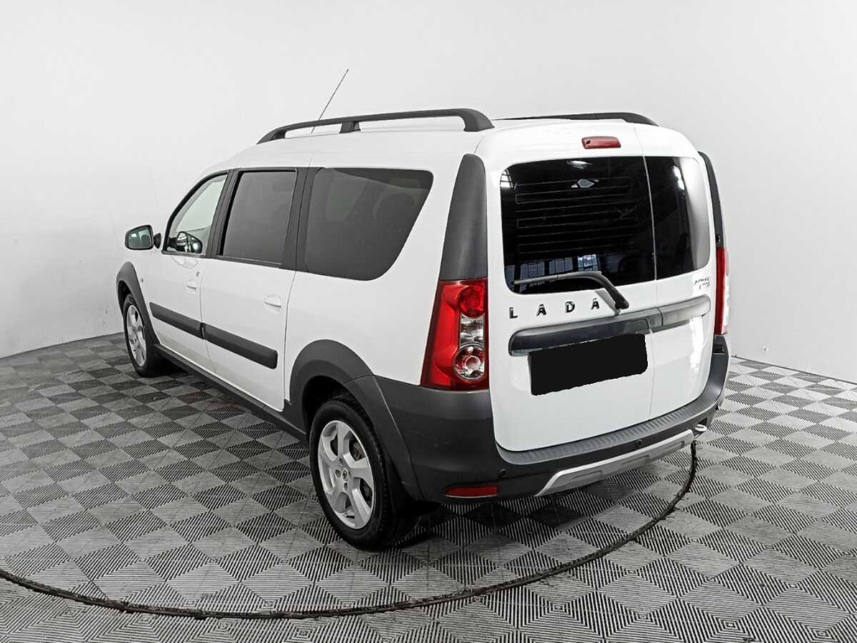 Lada (ВАЗ) Largus с пробегом — 2020 год. Фото: #6