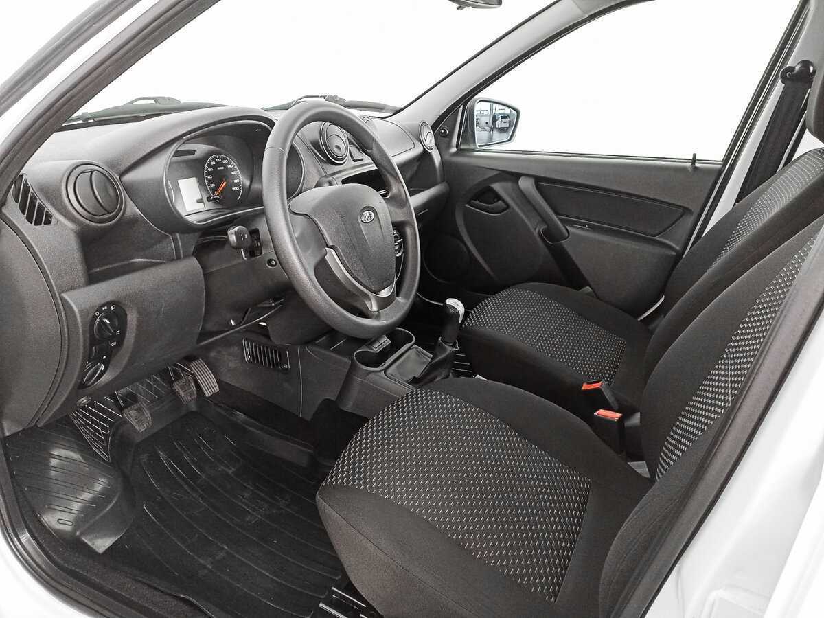 Lada (ВАЗ) Granta с пробегом — 2018 год. Фото: #9