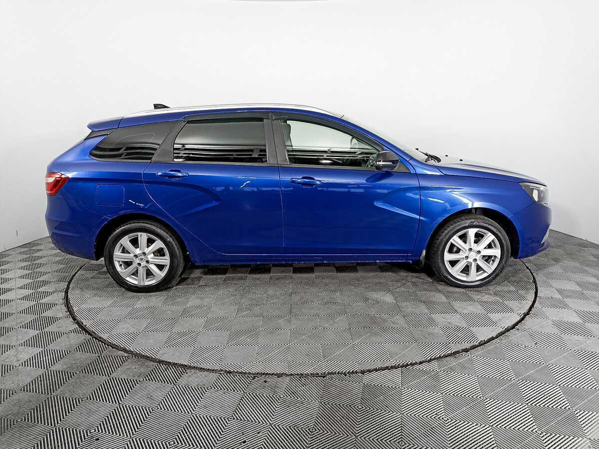 Lada (ВАЗ) Vesta с пробегом — 2021 год. Фото: #3