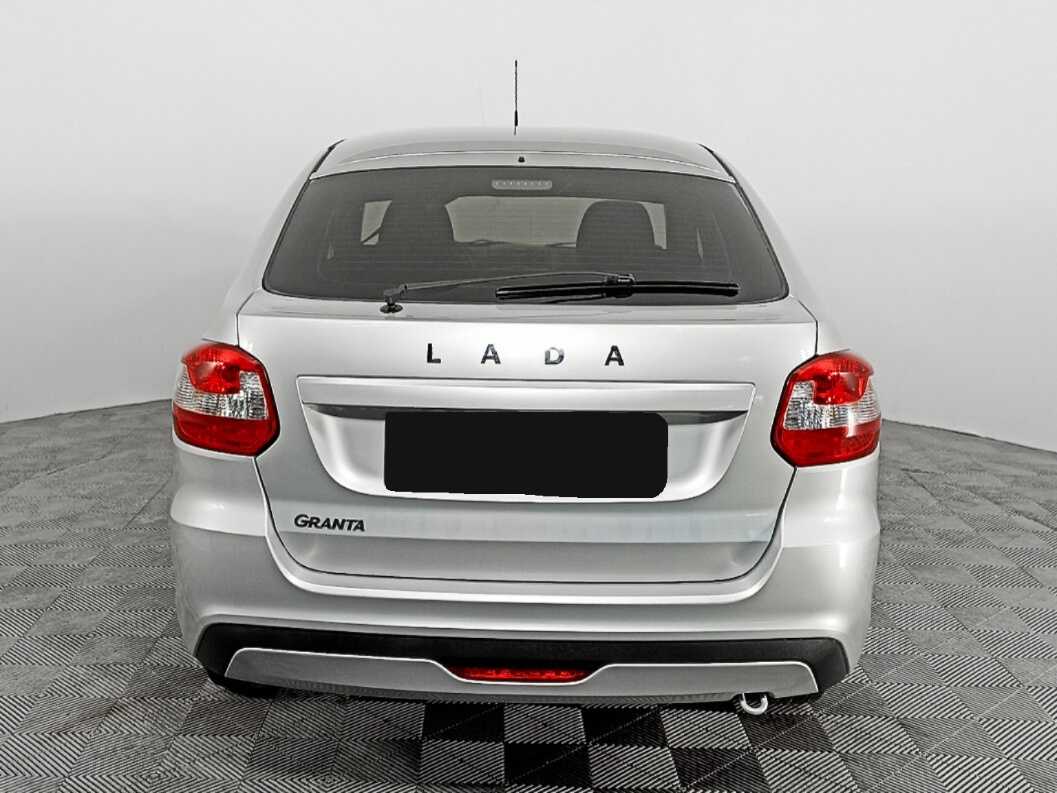 Lada (ВАЗ) Granta с пробегом — 2018 год. Фото: #4