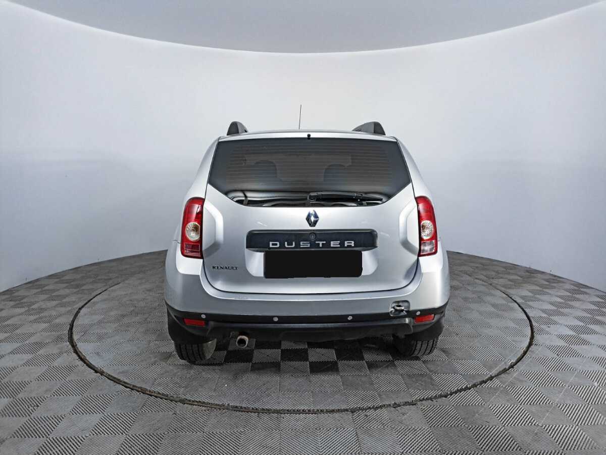 Renault Duster с пробегом — 2012 год. Фото: #5