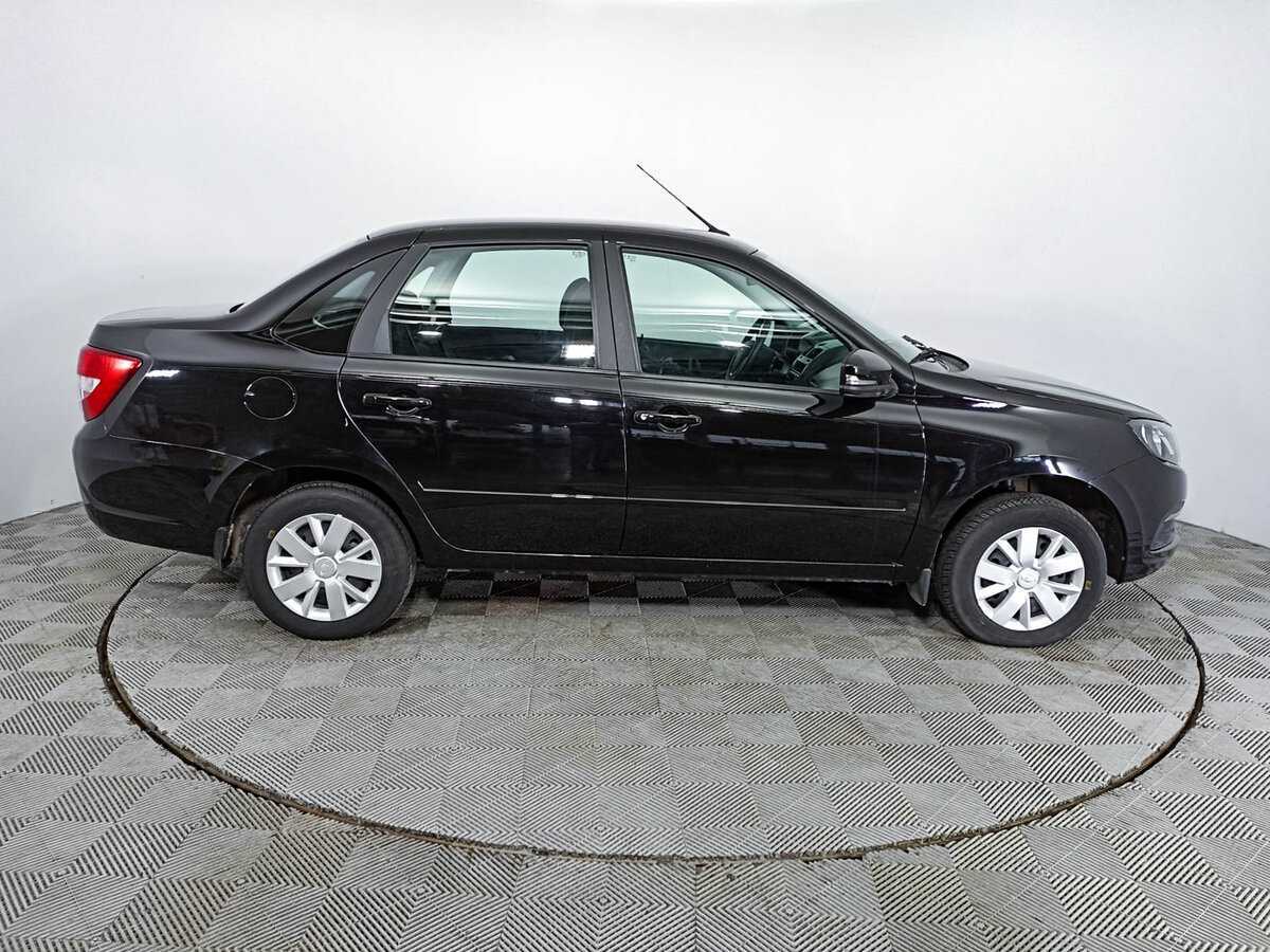 Lada (ВАЗ) Granta с пробегом — 2023 год. Фото: #3