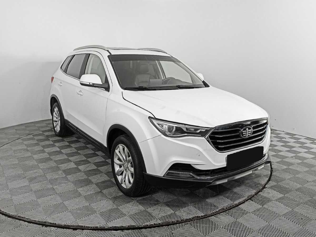 FAW Besturn X40 с пробегом — 2020 год. Фото: #2