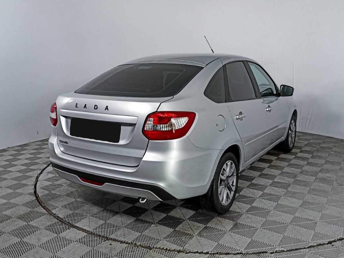 Lada (ВАЗ) Granta с пробегом — 2023 год. Фото: #4