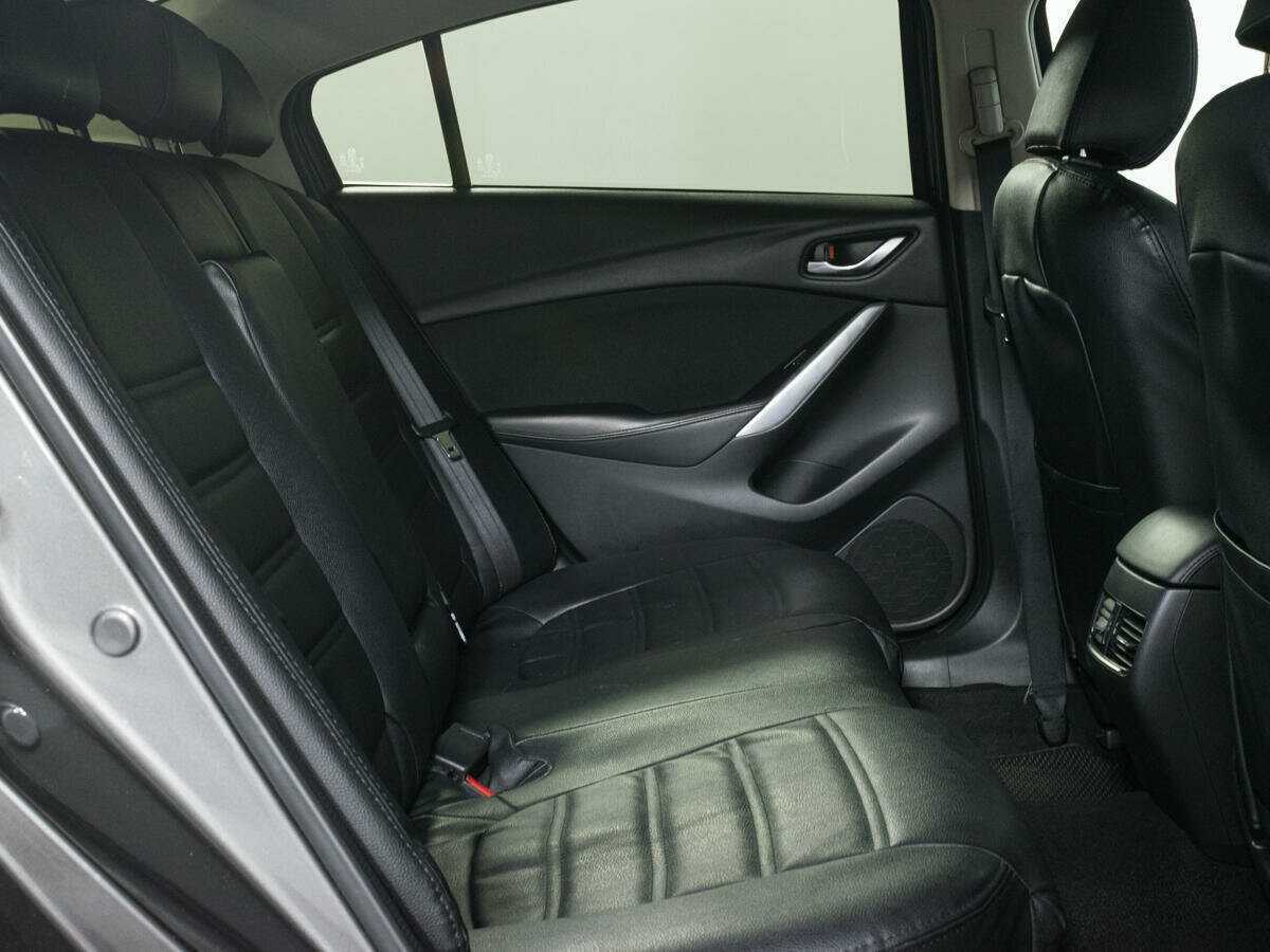 Mazda 6 с пробегом — 2017 год. Фото: #11