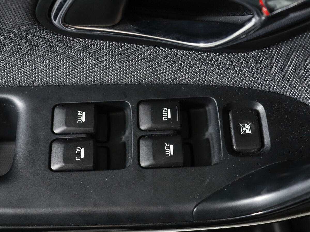 Kia Ceed с пробегом — 2014 год. Фото: #13